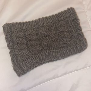 NWOT Woven Knit Earwarmer Headband Hat Gray